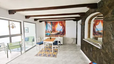 Apartment on Paseo de la Piscina photo 6