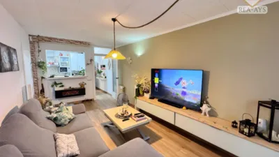 Apartment in Can Sant Joan photo 3