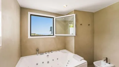 Chalet on Carrer del Riu Muga photo 49