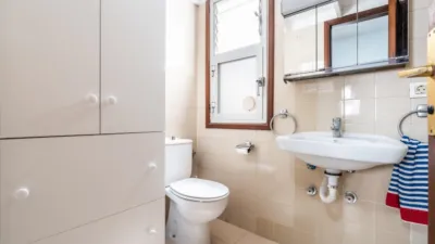 Apartment on Rambla de Santa Cruz photo 42