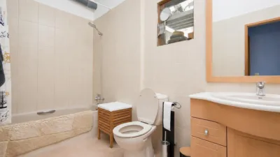 Ground floor flat on Carrer de Mazagán photo 21