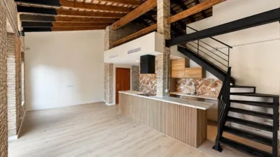 Duplex Penthouse in Castellar-Oliveral photo 4