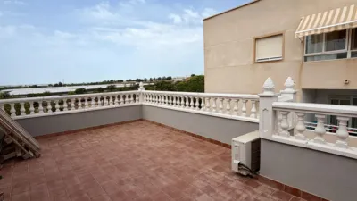 Semi-detached house on Calle Troyanos photo 10