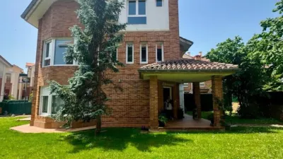 Semi-detached house in Bezana photo 50
