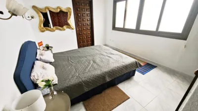 Apartment on Paseo de la Piscina photo 9