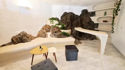Apartment on Paseo de la Piscina photo 16