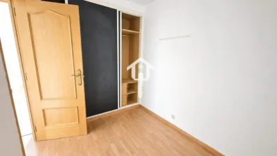 Apartment on Calle del Pintor Pedro Camacho photo 36