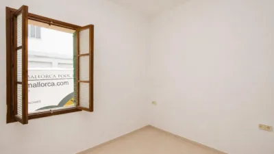 Ground floor flat on Carrer de Mazagán photo 16