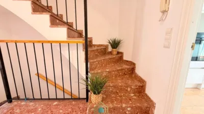 Terraced house on Carrer de Catarroja photo 46