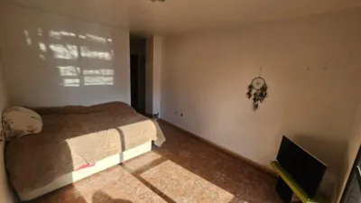Flat on Calle Cicl. Julian H. Zaragoza photo 10