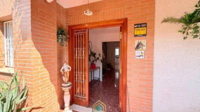 Terraced house on Carrer de Catarroja photo 13