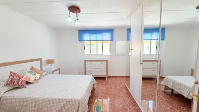 Terraced house on Carrer de Catarroja photo 51
