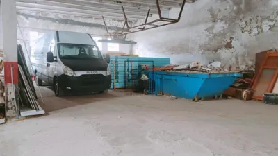 Local comercial en venta en Avenida del Rey - Vista 2