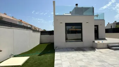 Chalet on Carrer de la Font del Realet photo 37
