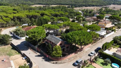 Chalet on Carrer de la Lluna photo 2