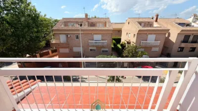 Terraced house on Carrer de Catarroja photo 91