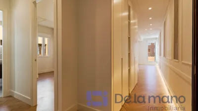 Penthouse on O'Donnell Street photo 8