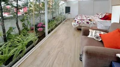 Penthouse on Calle de la Alameda photo 13