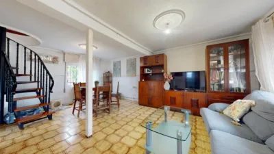 House on Manzanal Street photo 23