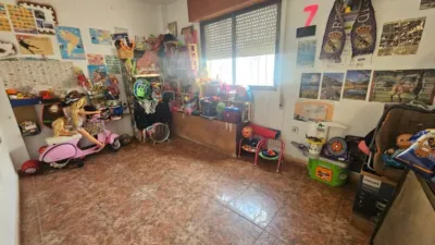 Flat on Calle Cicl. Julian H. Zaragoza photo 7
