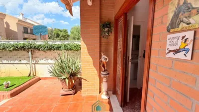 Terraced house on Carrer de Catarroja photo 12