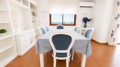 Apartment on Carrer de Lleida photo 13