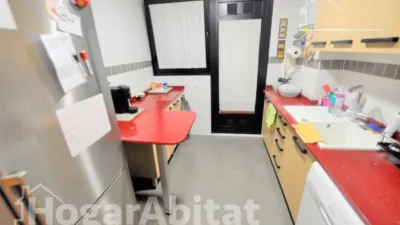 Flat on Calle de Altamira photo 8
