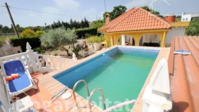 Chalet on Alfareros Street photo 2