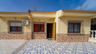 Casa – Torrevieja, Urbanización Jardín del Mar XIII, Urbanización El Chaparral - Vista 2
