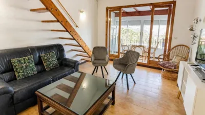Semi-detached house on Carrer de Schubert photo 5