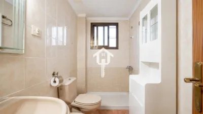 Flat on Calle de San Mateo photo 23