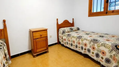 Casa pareada en Carrer de Schubert photo 14