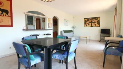 Apartment on P. Tipic Street - Av. F.De Climent photo 5