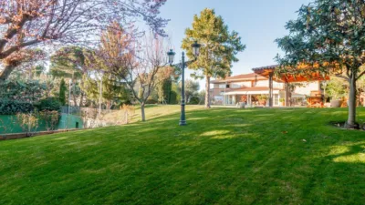 Chalet en Montealina photo 6