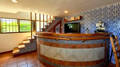 Chalet on Avenida de los Lagos photo 7