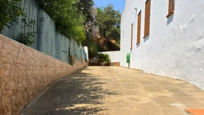 Chalet on Osuna Street photo 5