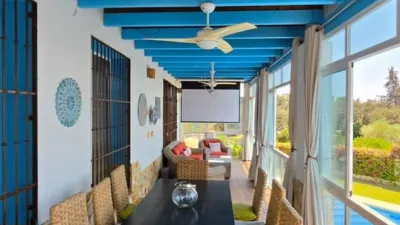 Chalet on Osuna Street photo 12