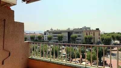 Apartment on P. Tipic Street - Av. F.De Climent photo 2