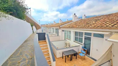 Duplex on Carrer de Teresa Miramont photo 4