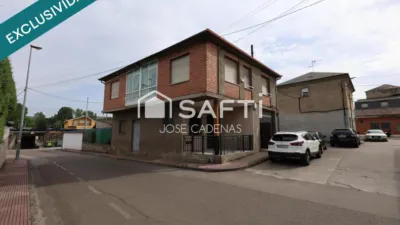 Casa unifamiliar en Toral de los Vados photo 4