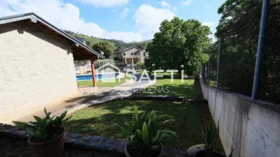 Detached House in O Barco photo 11