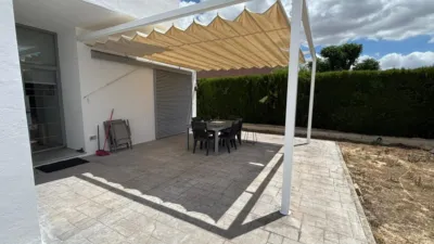 Chalet in Bormujos photo 2