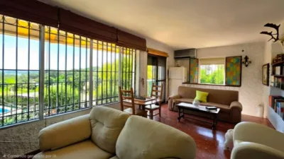Chalet on Avenida de los Lagos photo 3