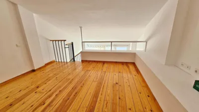 Duplex on Carrer de Teresa Miramont photo 21
