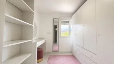 Flat on Montsant Street photo 15