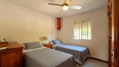 Chalet on Avenida de los Lagos photo 10