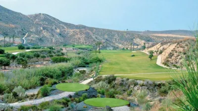Townhouse on Avenida Valle del Sol photo 2
