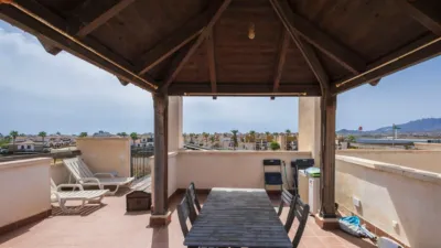 Penthouse on Avenida de la Alhambra photo 5