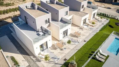 Townhouse in Altaona Golf And Country Village photo 61