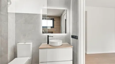 Penthouse on Carrer de Viena photo 20